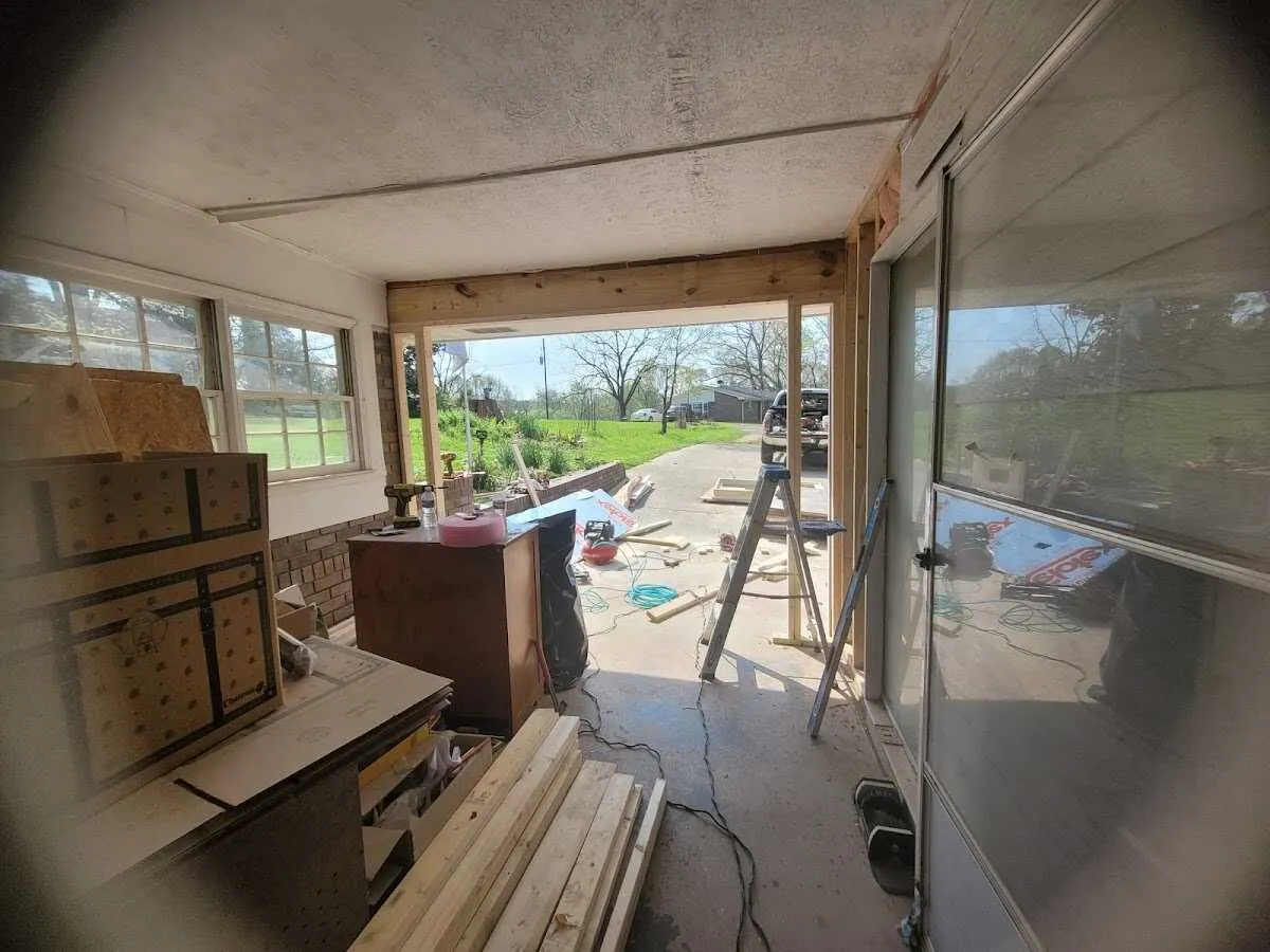 Air movers and dehumidifier for Drying & Dehumidification in Amity